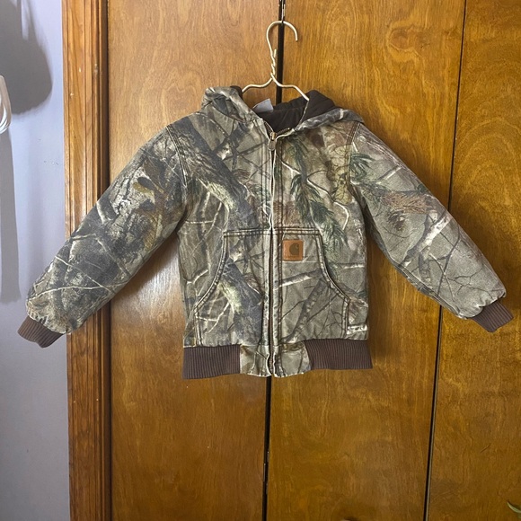 Carhartt coat - Picture 4 of 13